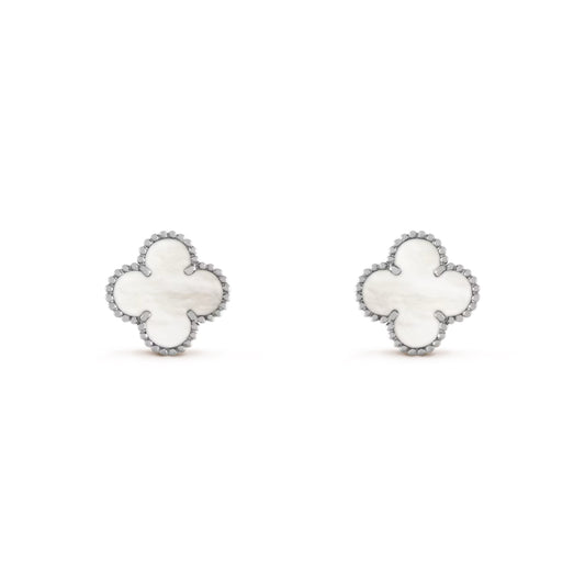 The White Clover Earrings - Silver